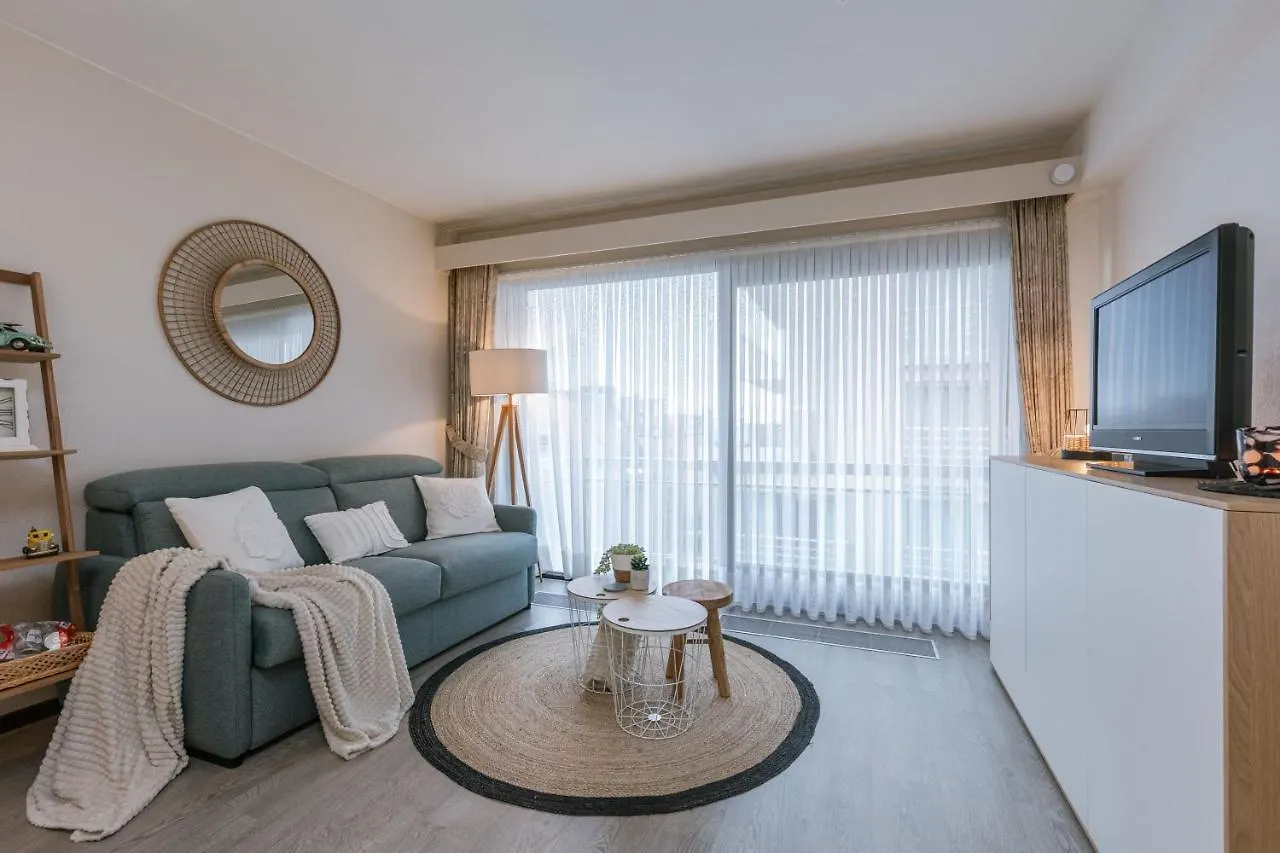 Cosy Apartment Near The Sea location
